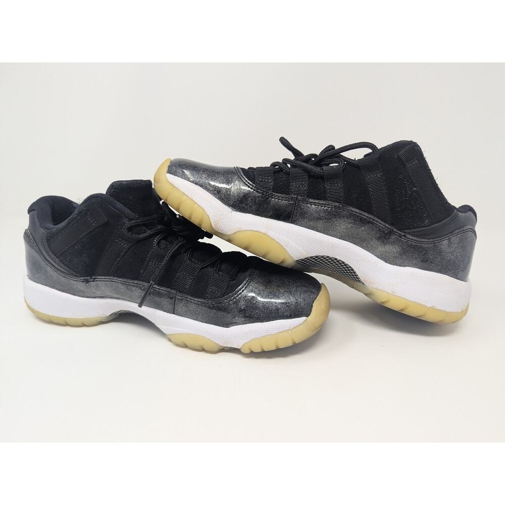 Nike Black and White Athletic Shoes with Tan Soles - Picture 4 of 10